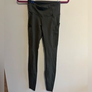 Lululemon swift speed leggings size 4
